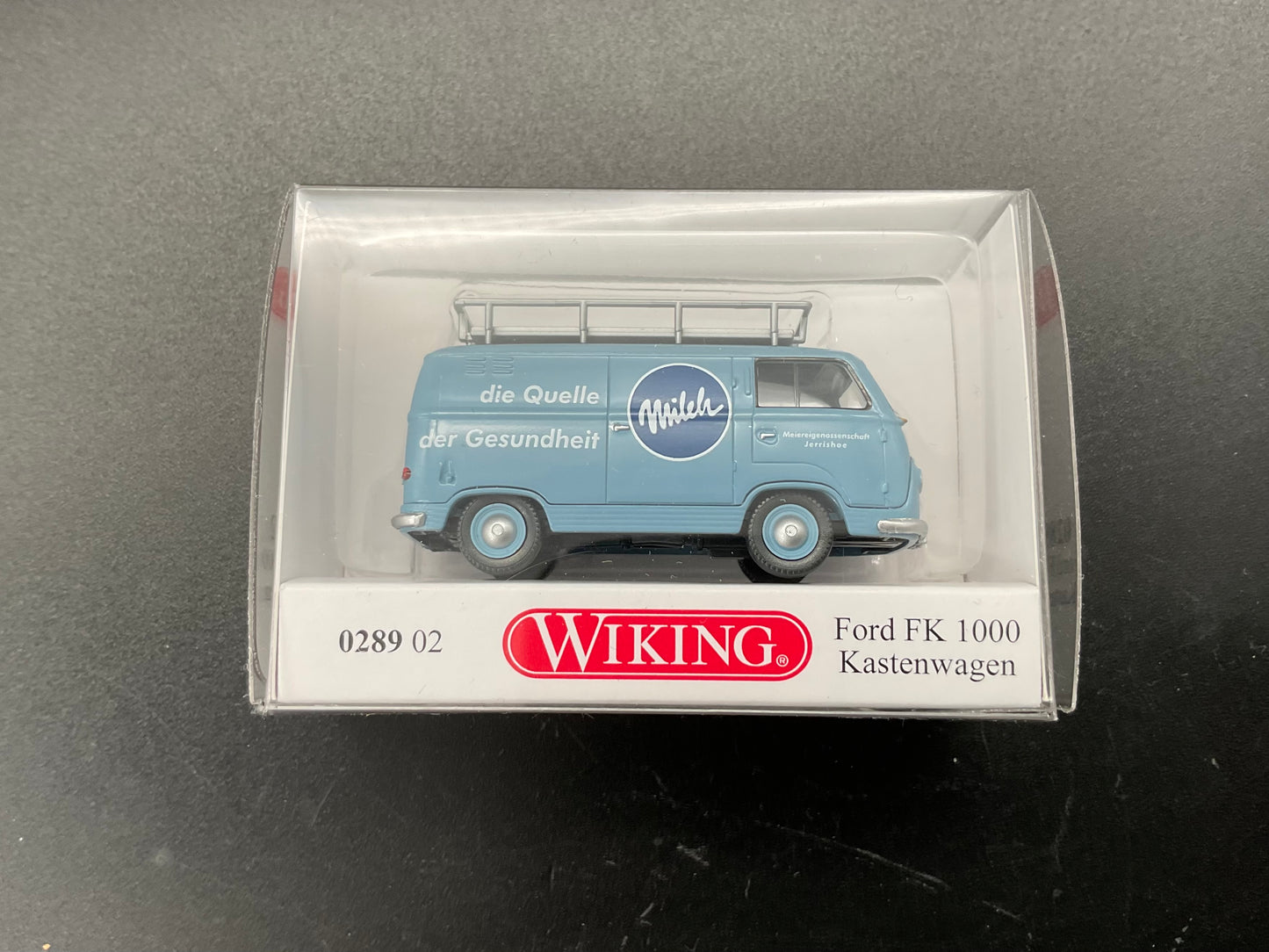 Drei Ford Modelle von Wiking
