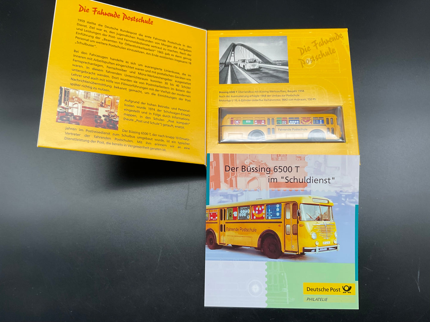 Brekina die fahrende Postschule Set