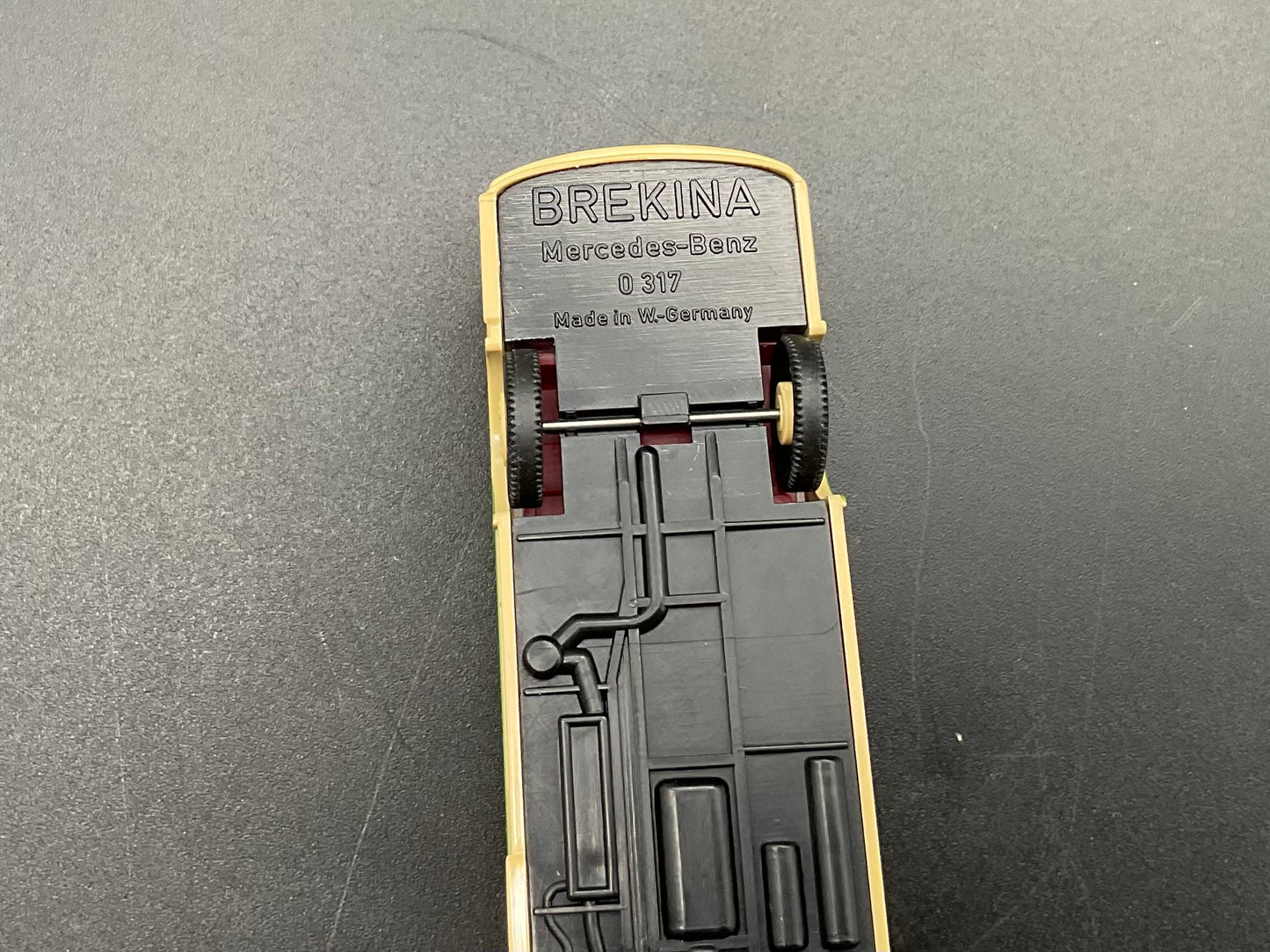 Brekina Mercedes Benz O 317 Bus