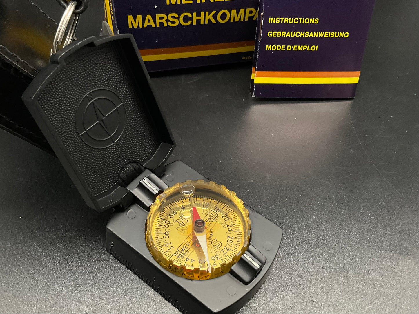 Metall-Marschkompass