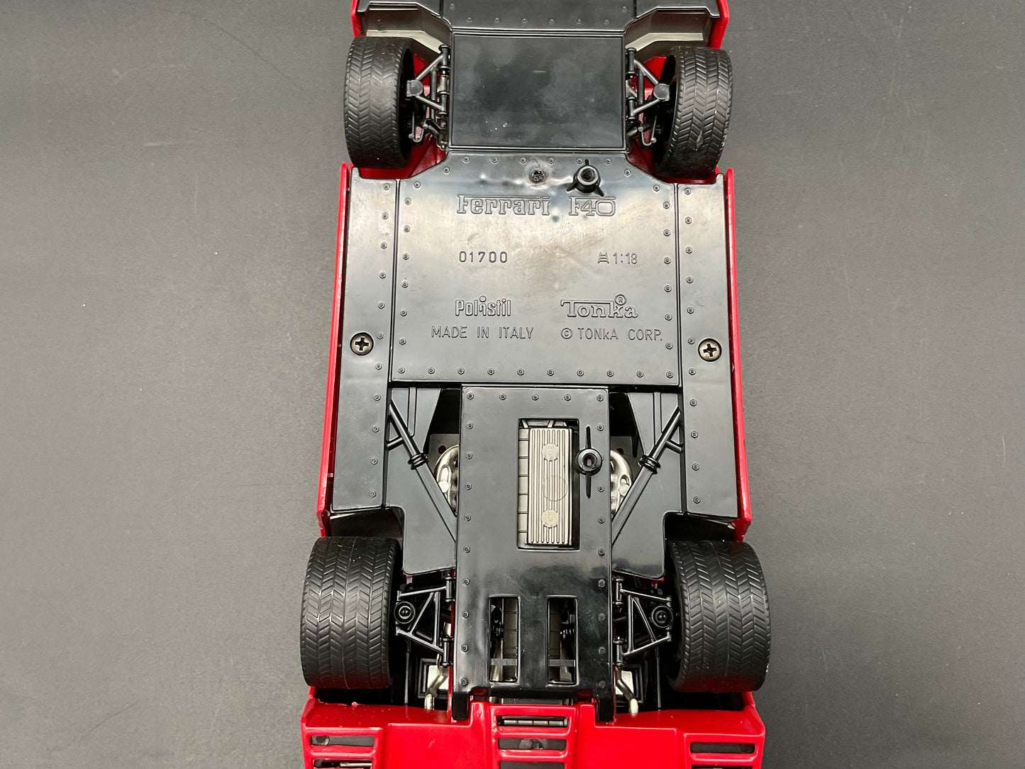 Ferrari F40 von Polistil und Tonka