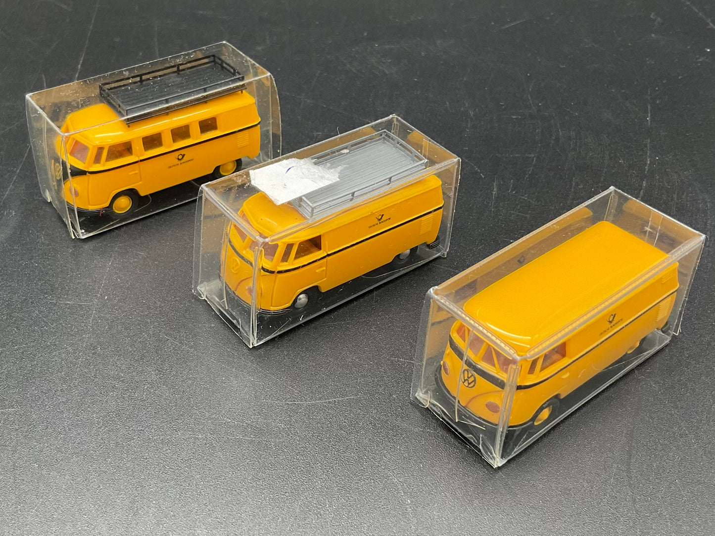 Drei VW Postautos von Brekina