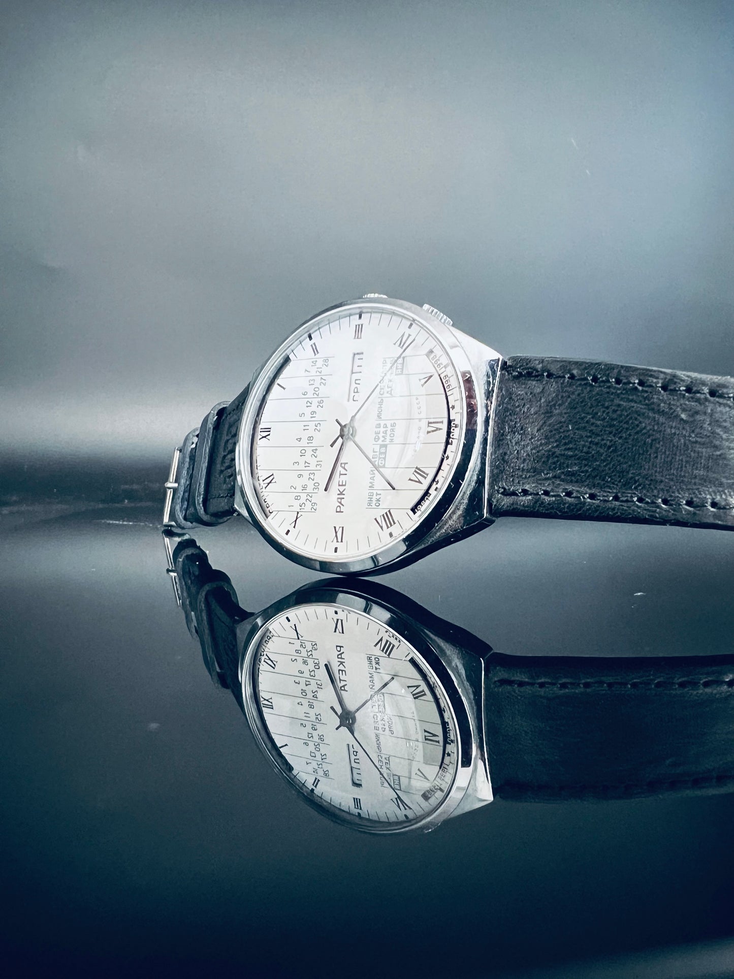 Russische Paketa Armbanduhr