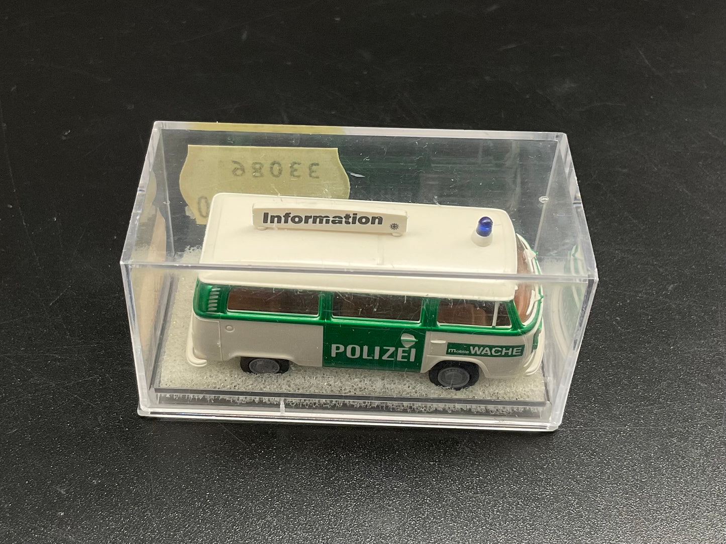 Brekina Polizei Bus
