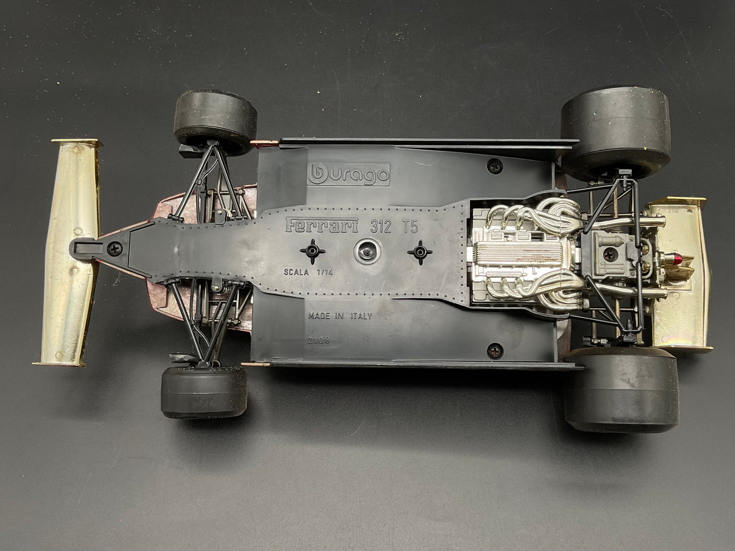 Bburago Ferrari 312 T5 1:14