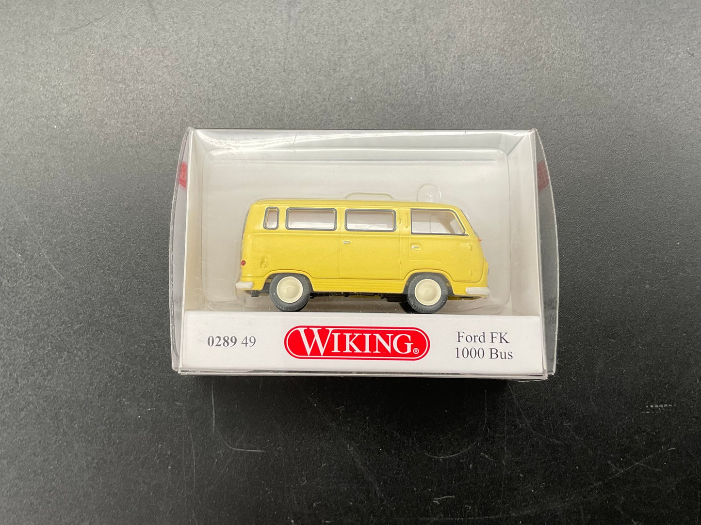 Drei Ford Modelle von Wiking