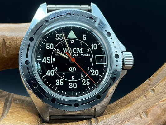 W&CM Uhr         905