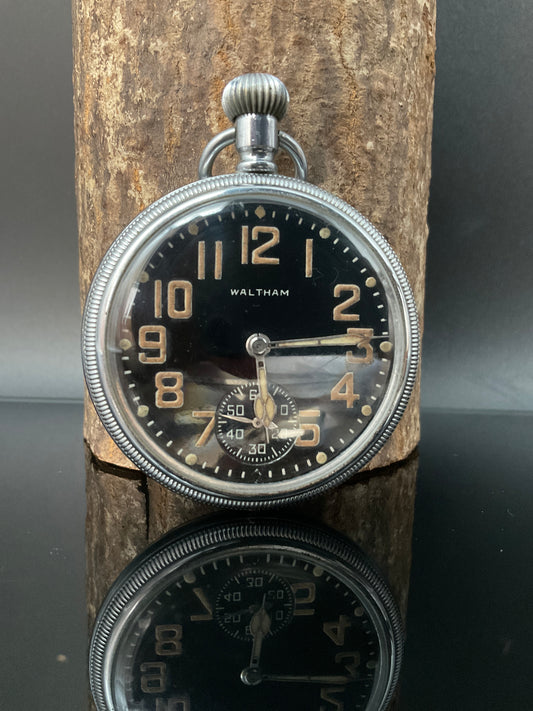 Waltham Militär Taschenuhr   905