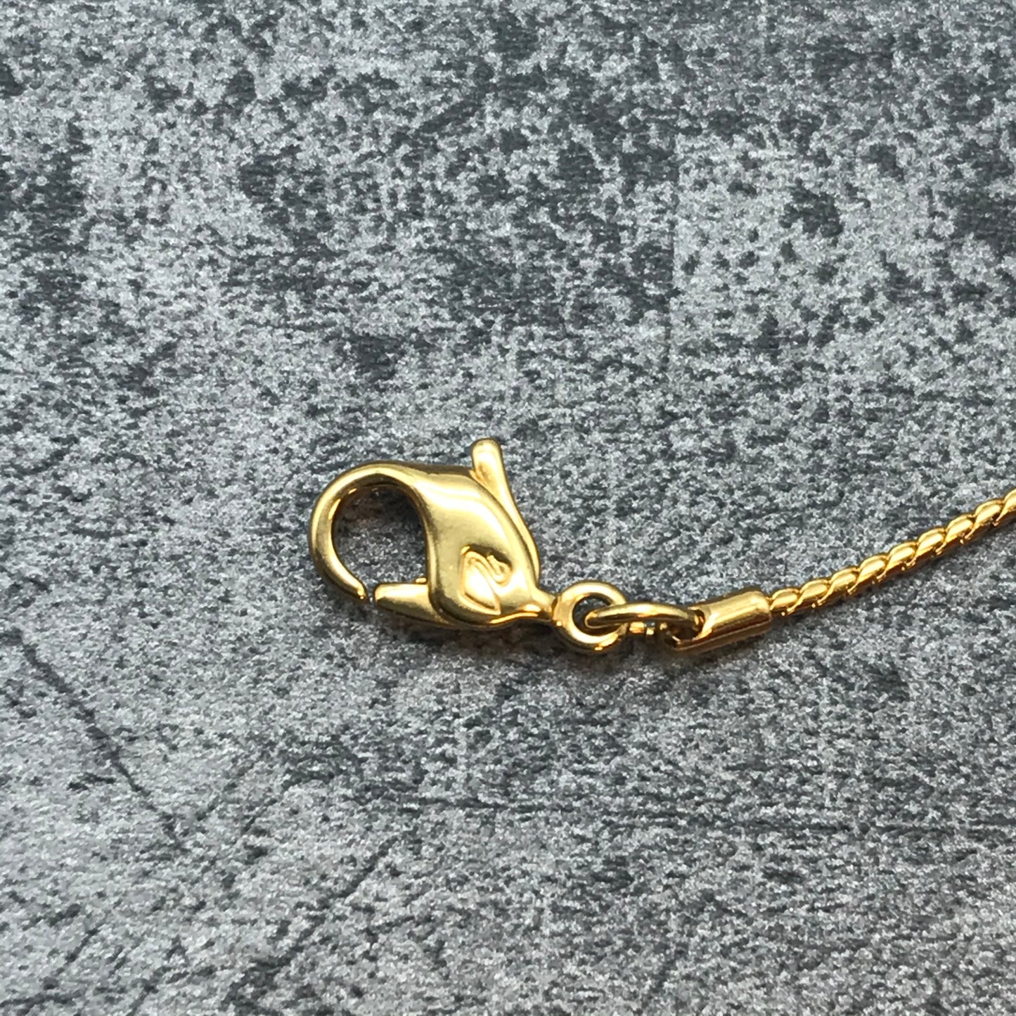 Swarovski, Halskette, goldfarben mit Herzanhänger und Glitzersteinen