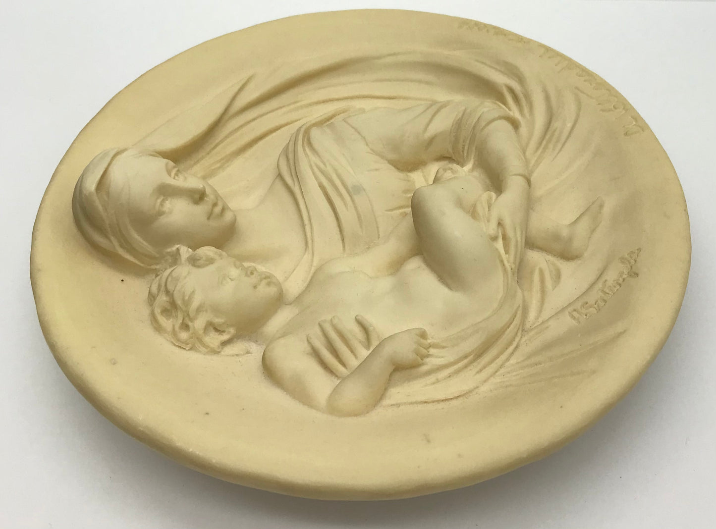 Madonna Profetica, Ital. Wand Teller, Reliefteller, Elfenbeinfarben, A. Santangela