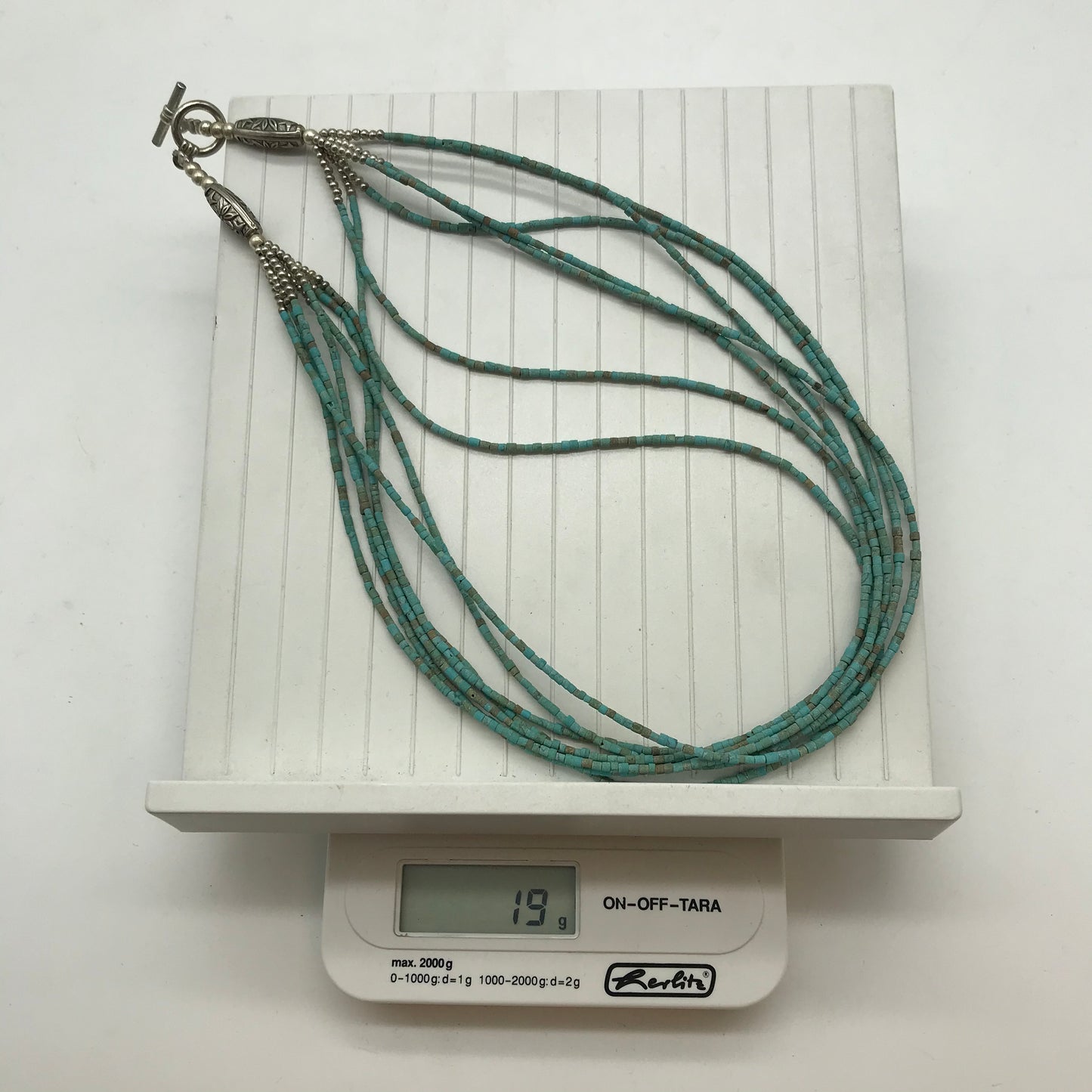 Türkise Modeschmuck Perlenkette, mit Silberfarbenen Verschluss,