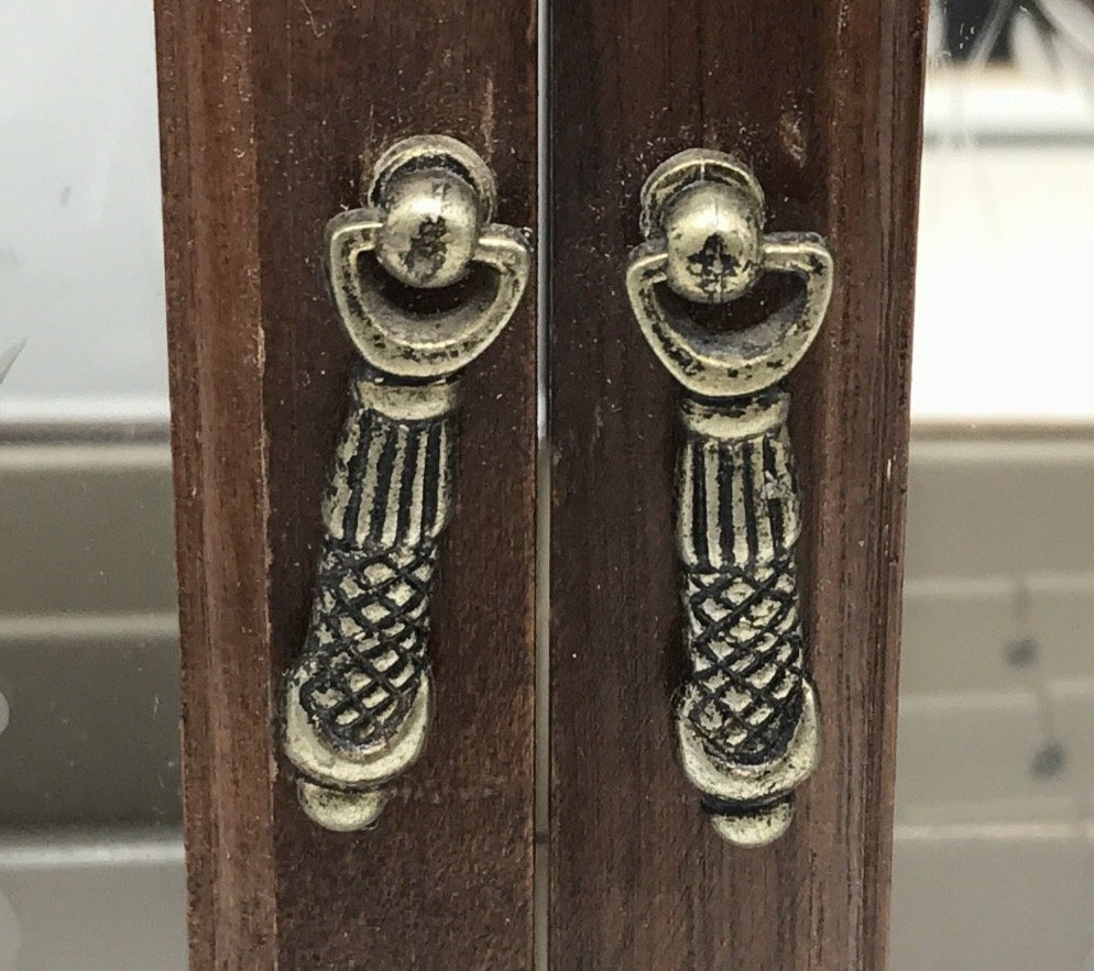 Schmuck Kästchen Vitrine Schränkchen Schatulle Holz Metall Beschläge