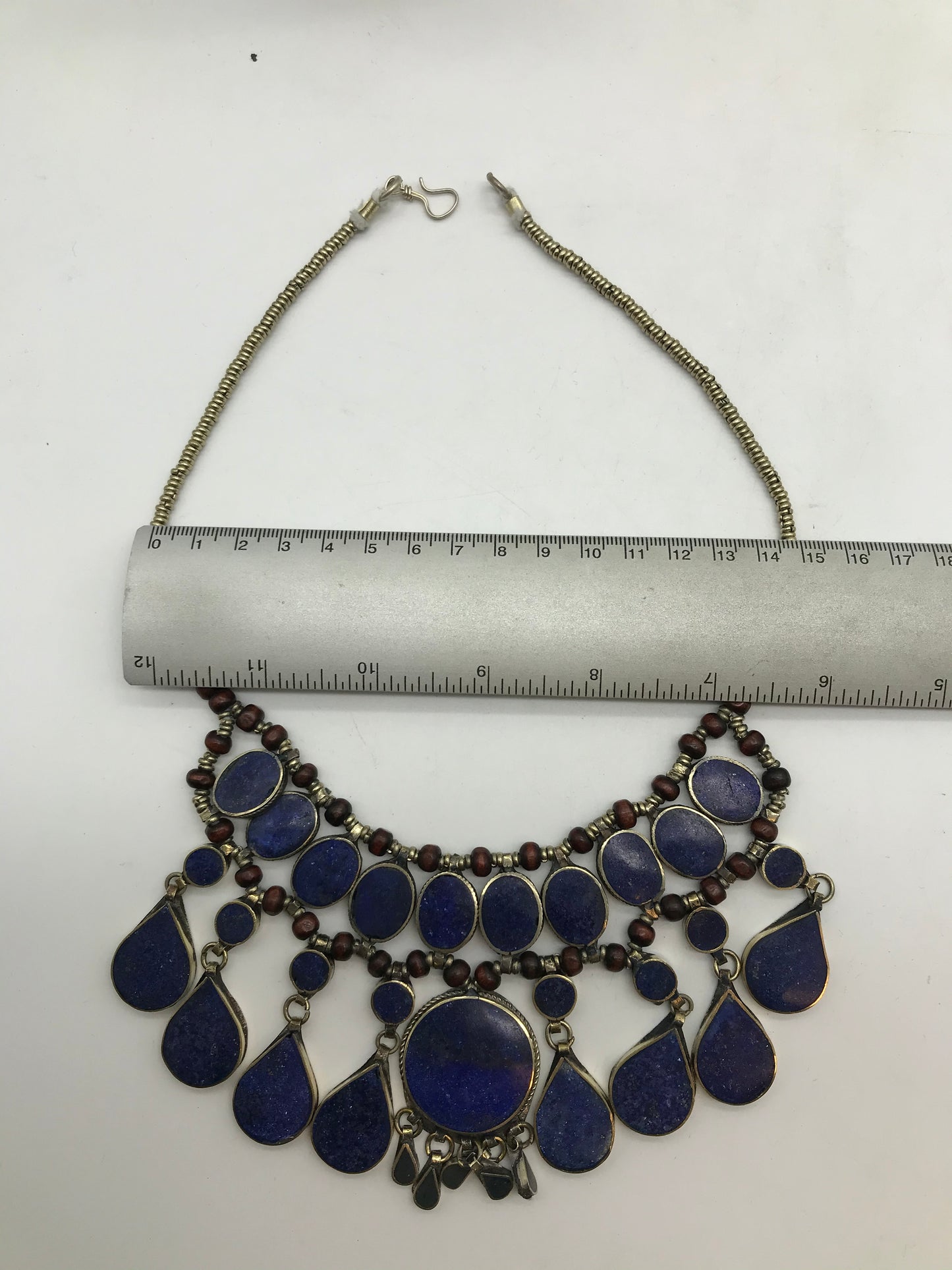 Statement Kette, Modeschmuck, königsblau, silber und rotfarbend, Tropfenform