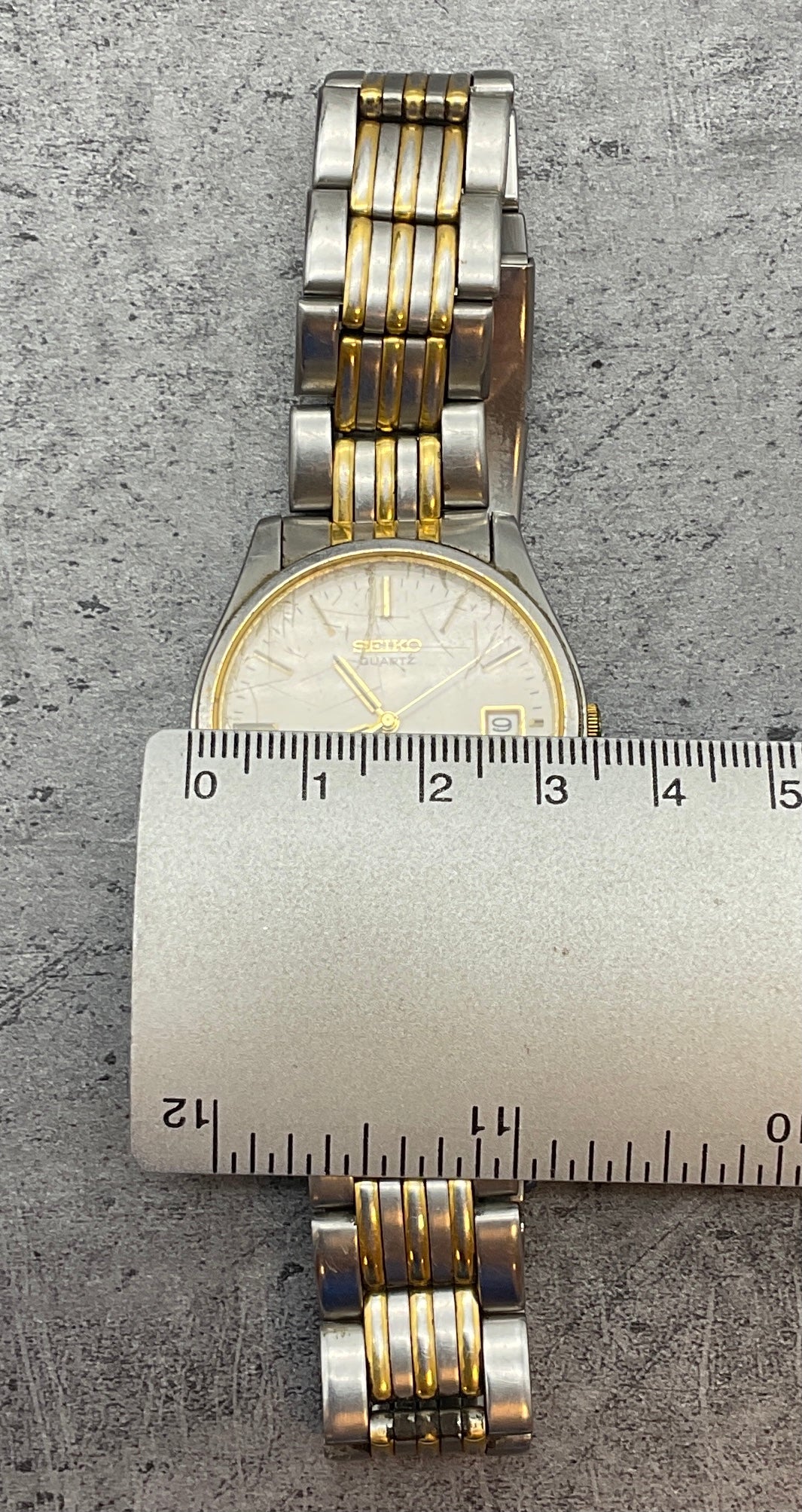 Seiko Armbanduhr Gold und Silberfarben