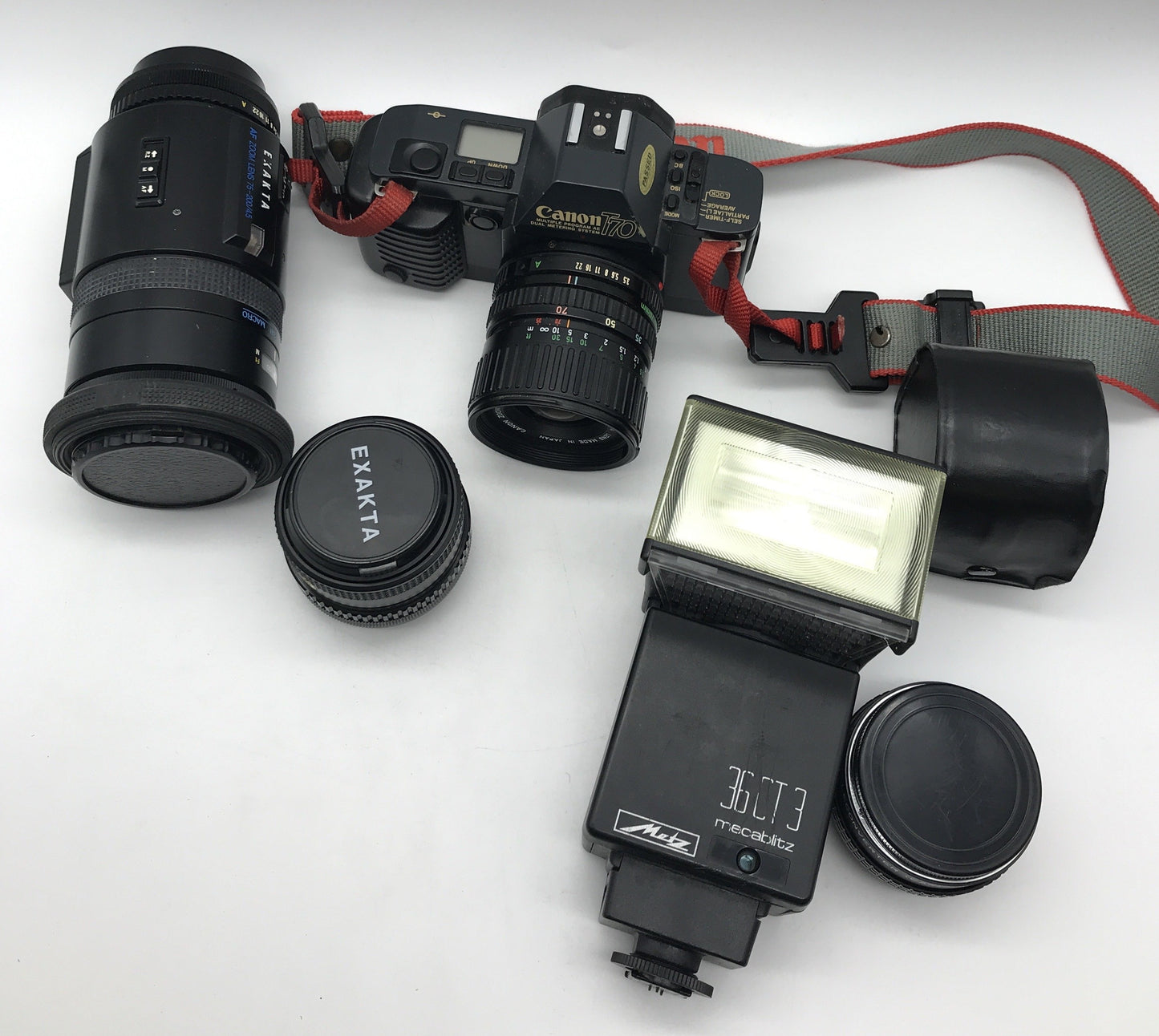 Canon T70 Spiegelreflexkamera schwarz mit viel Zubehör und Tasche