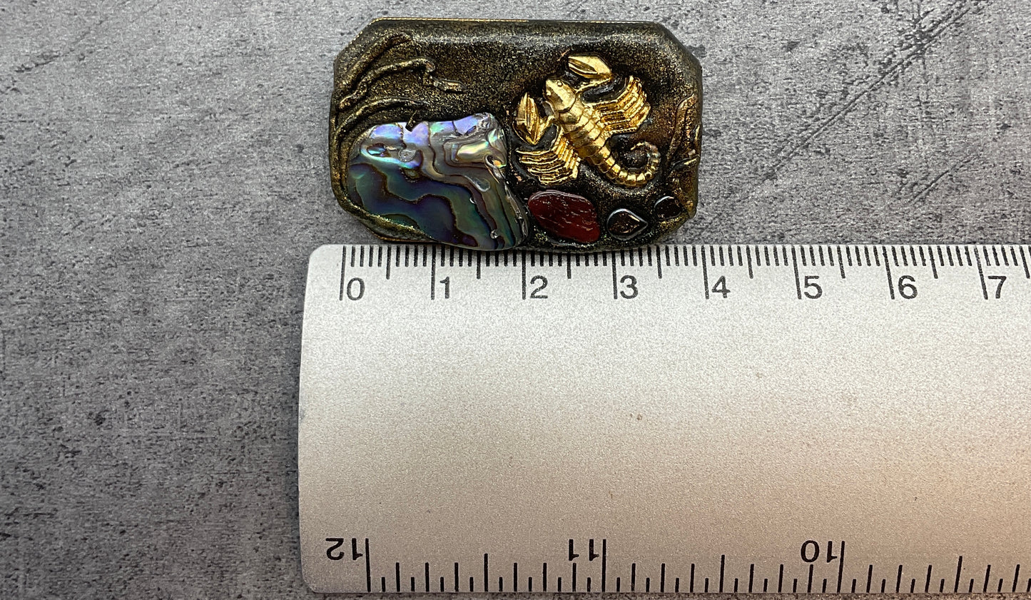 Modeschmuck Anstecker, Anhänger, Anstecknadel, Brosche, Skorpion Motiv, goldfarbend