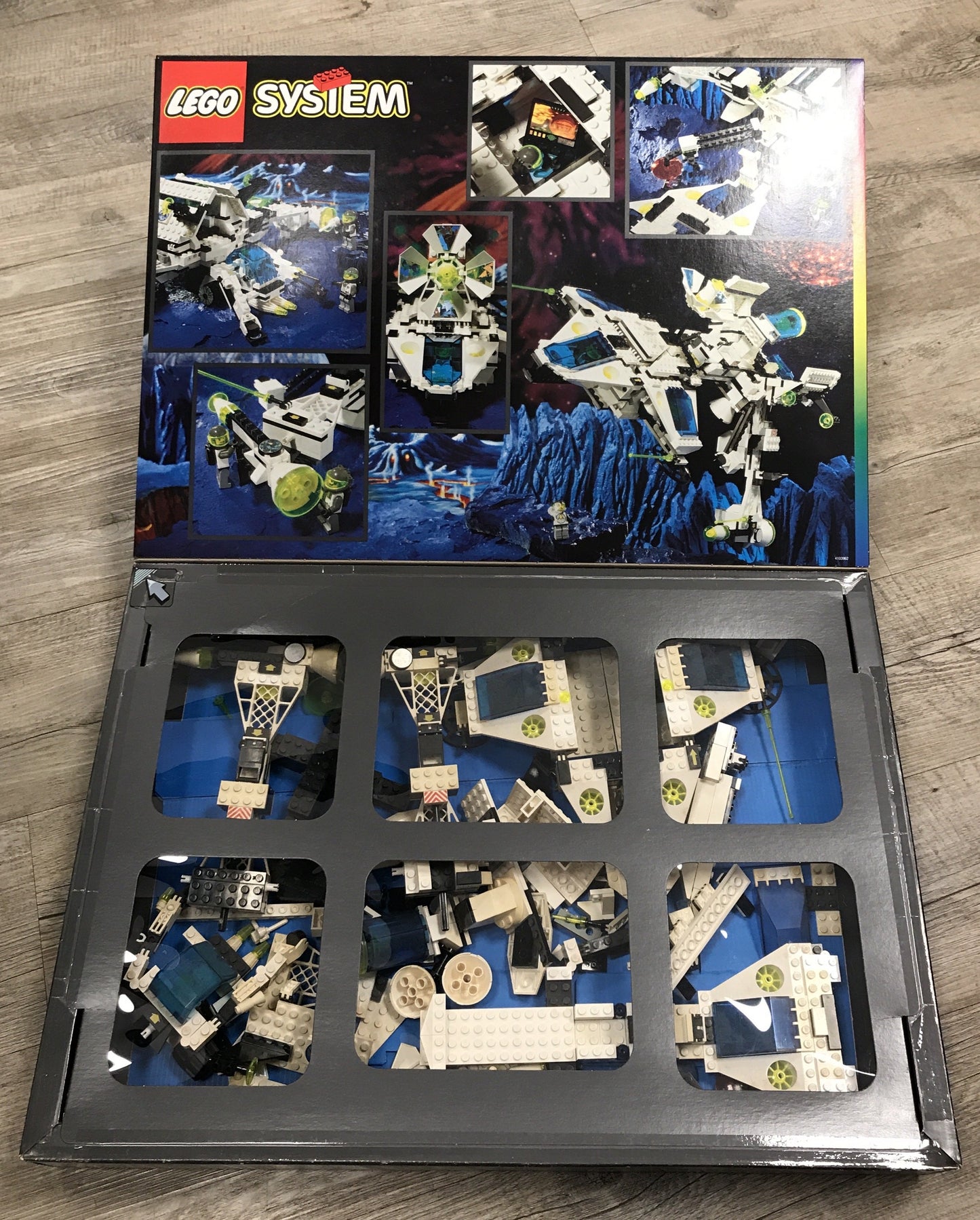 LEGO System 6982 Space Exploriens Starship