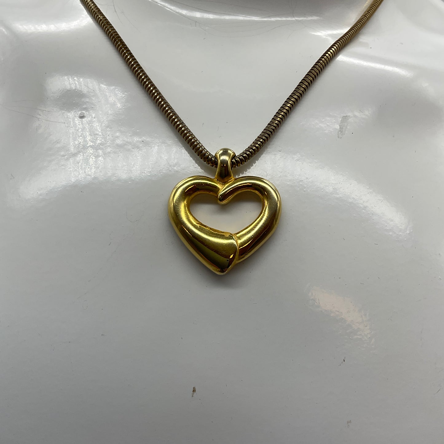 Modeschmuck Kette mit Herz, goldfarben,