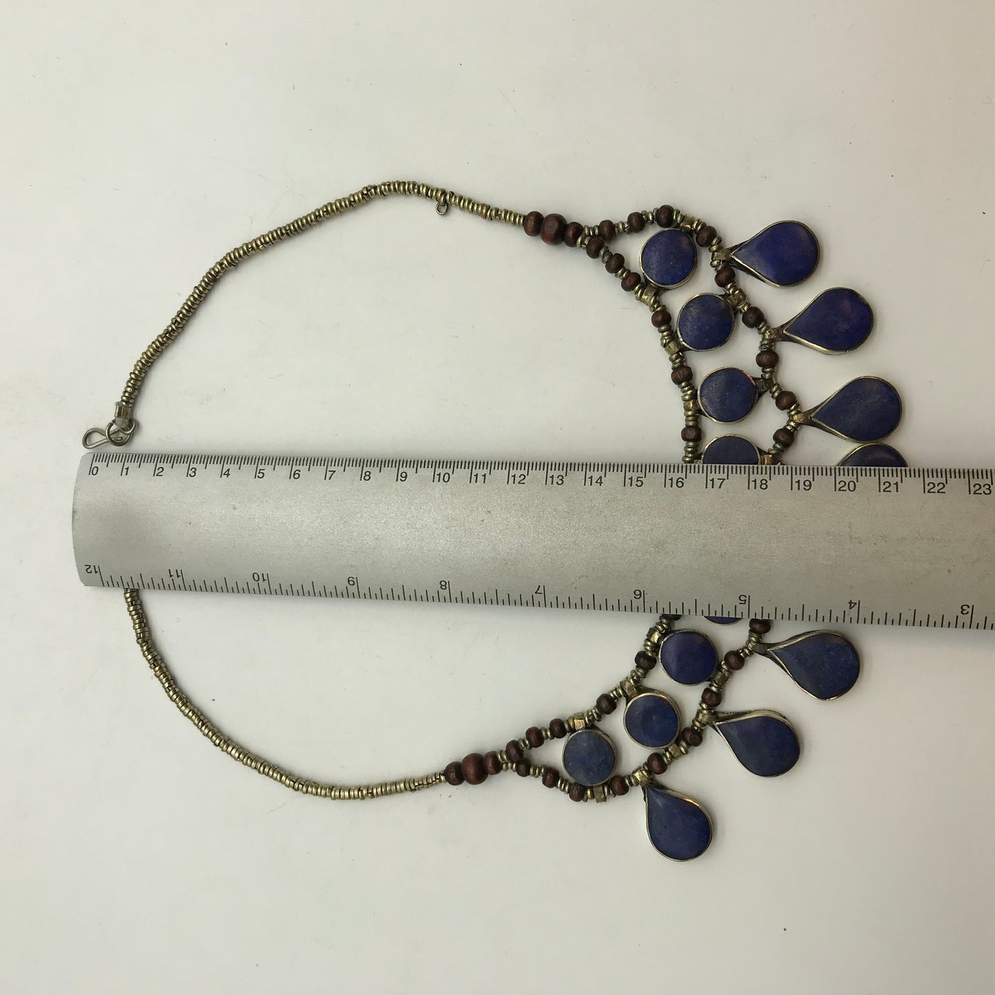 Statement Kette, Modeschmuck, königsblau, silber und rotfarbend, Tropfenform