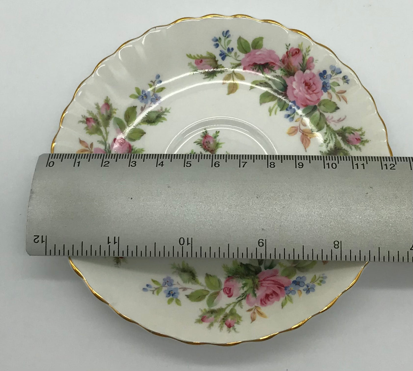 Royal Albert Moss Rose Bone China Unterteller, Kaffeeteller Blumendekor