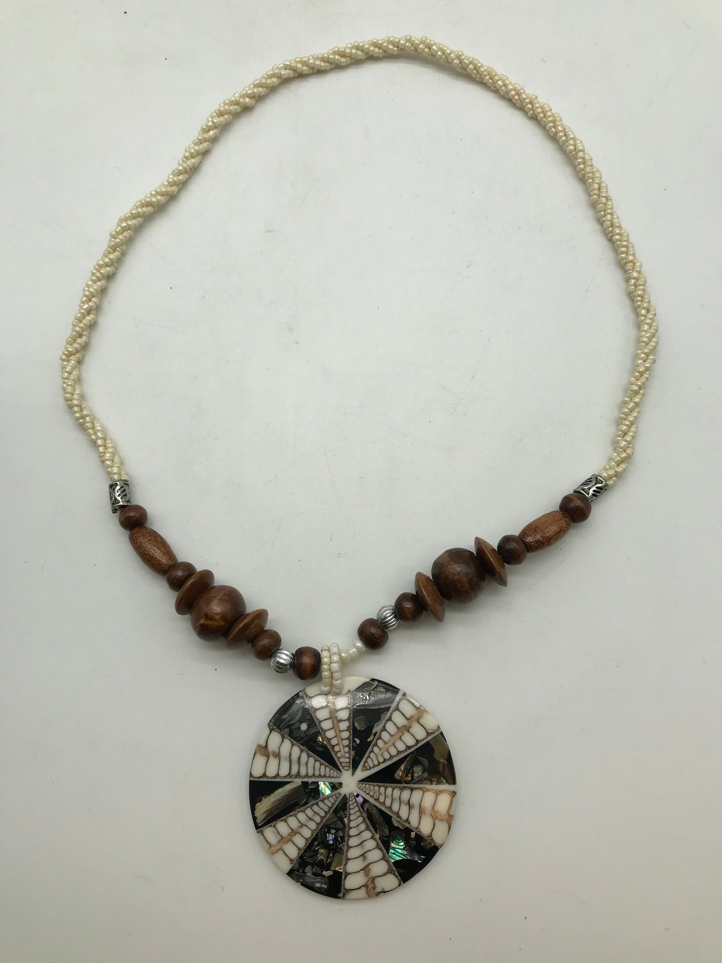 3 x Kette aus Holz,schwarz und weiß, Afrikanischer Look, runde Anhänger, Muschelmotiv