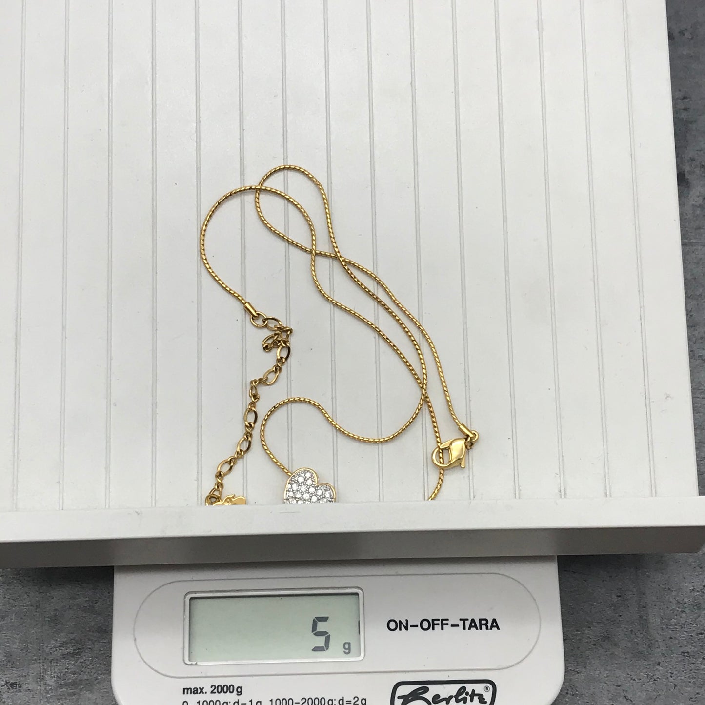 Swarovski, Halskette, goldfarben mit Herzanhänger und Glitzersteinen