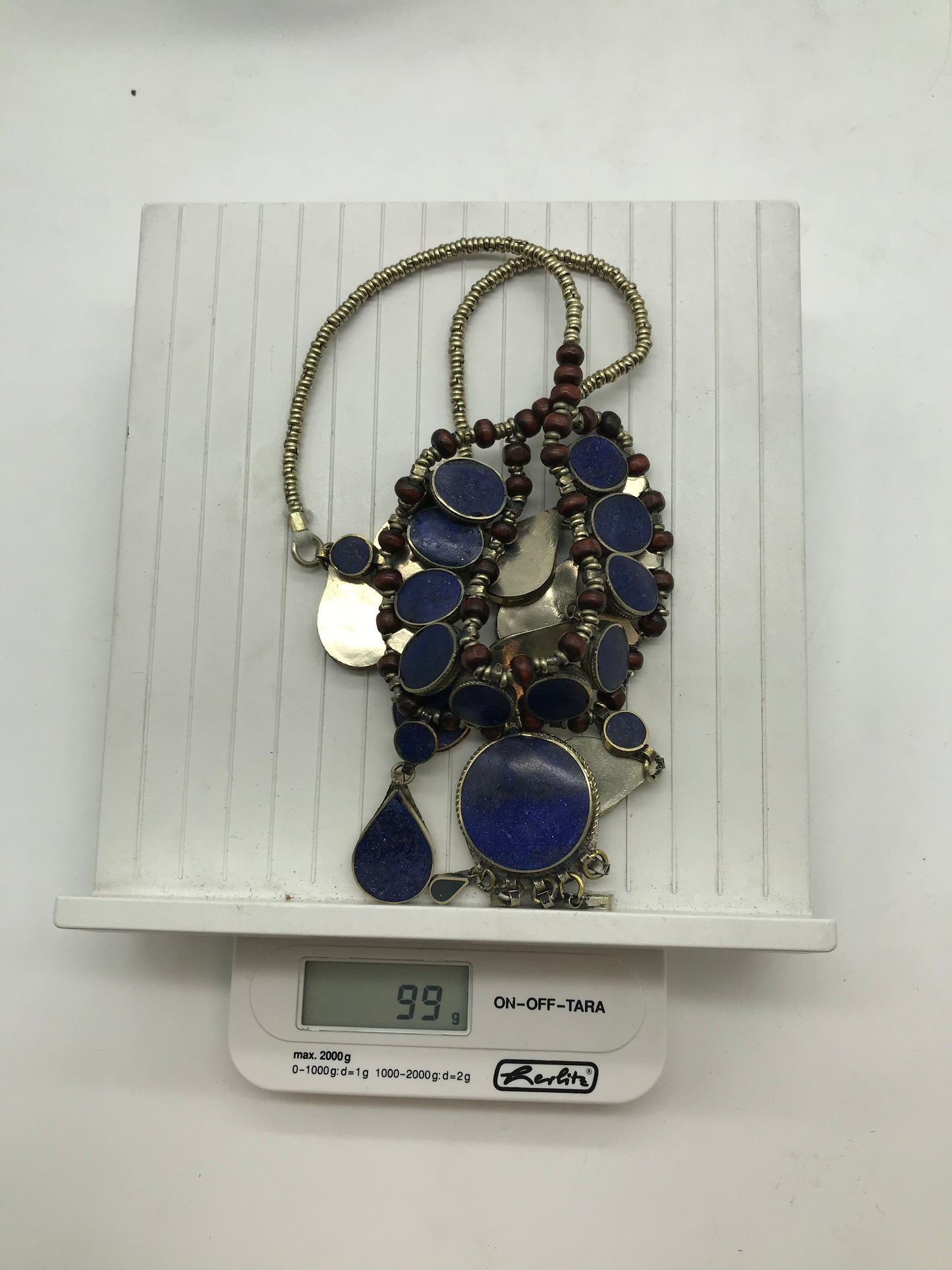 Statement Kette, Modeschmuck, königsblau, silber und rotfarbend, Tropfenform