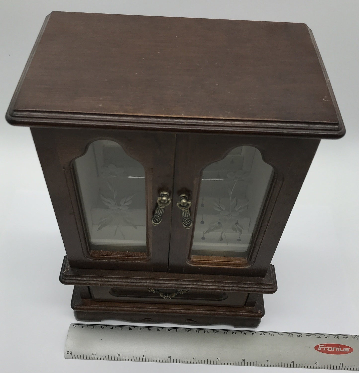 Schmuck Kästchen Vitrine Schränkchen Schatulle Holz Metall Beschläge