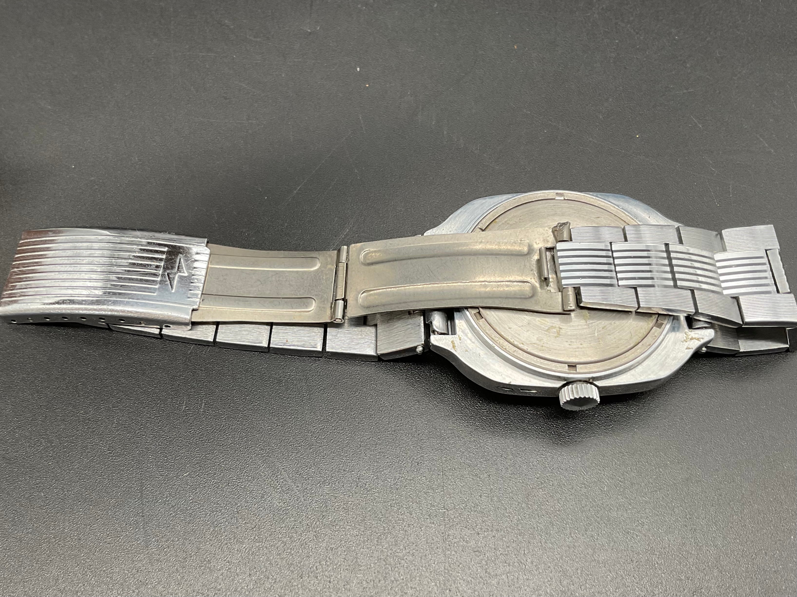 Silberne Slava Uhr   905