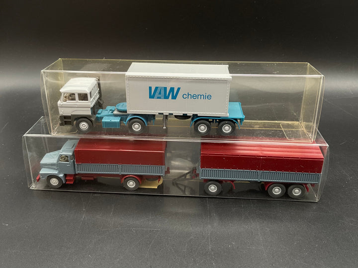 Zwei LKW von Wiking