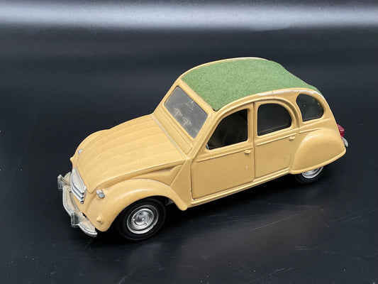 Polistil S26 Citroën 2cv