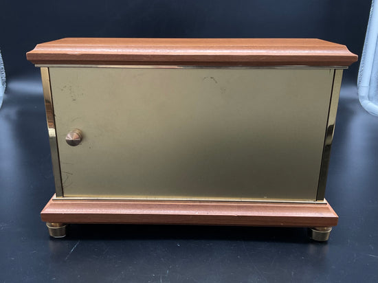 Goldfarbige Dugenta Tischuhr mit Holz