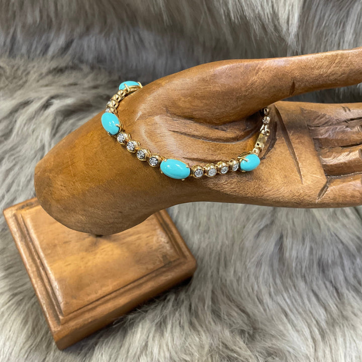 Atemberaubendes 750er Goldarmband