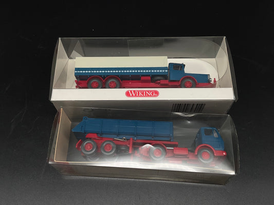 Zwei Wiking Modelle