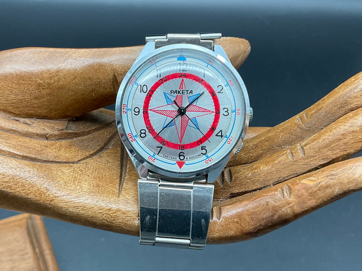 Silberfarbige PAKETA Nummer 405                905