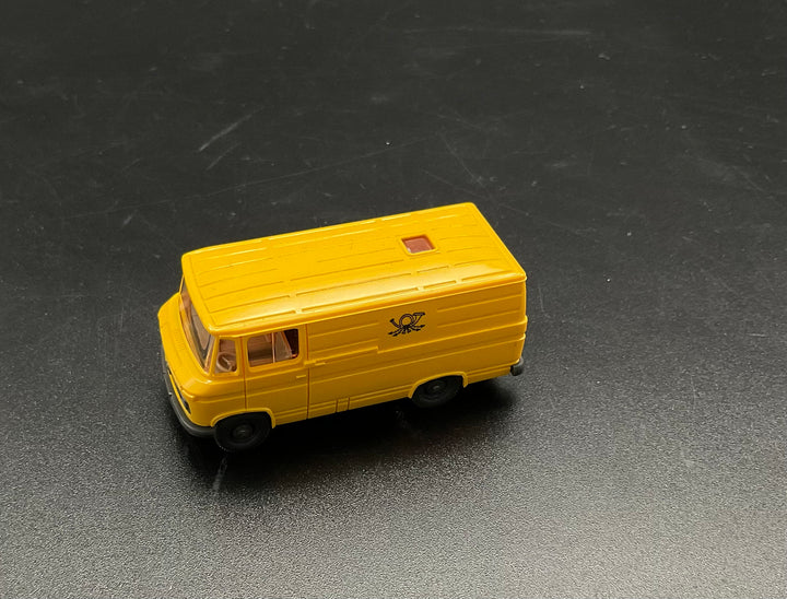 Wiking Post Transporter