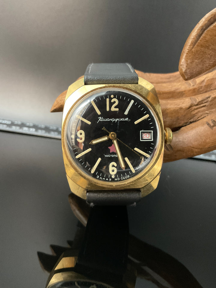 Komandirskie Vostok Armbanduhr für Herren   905