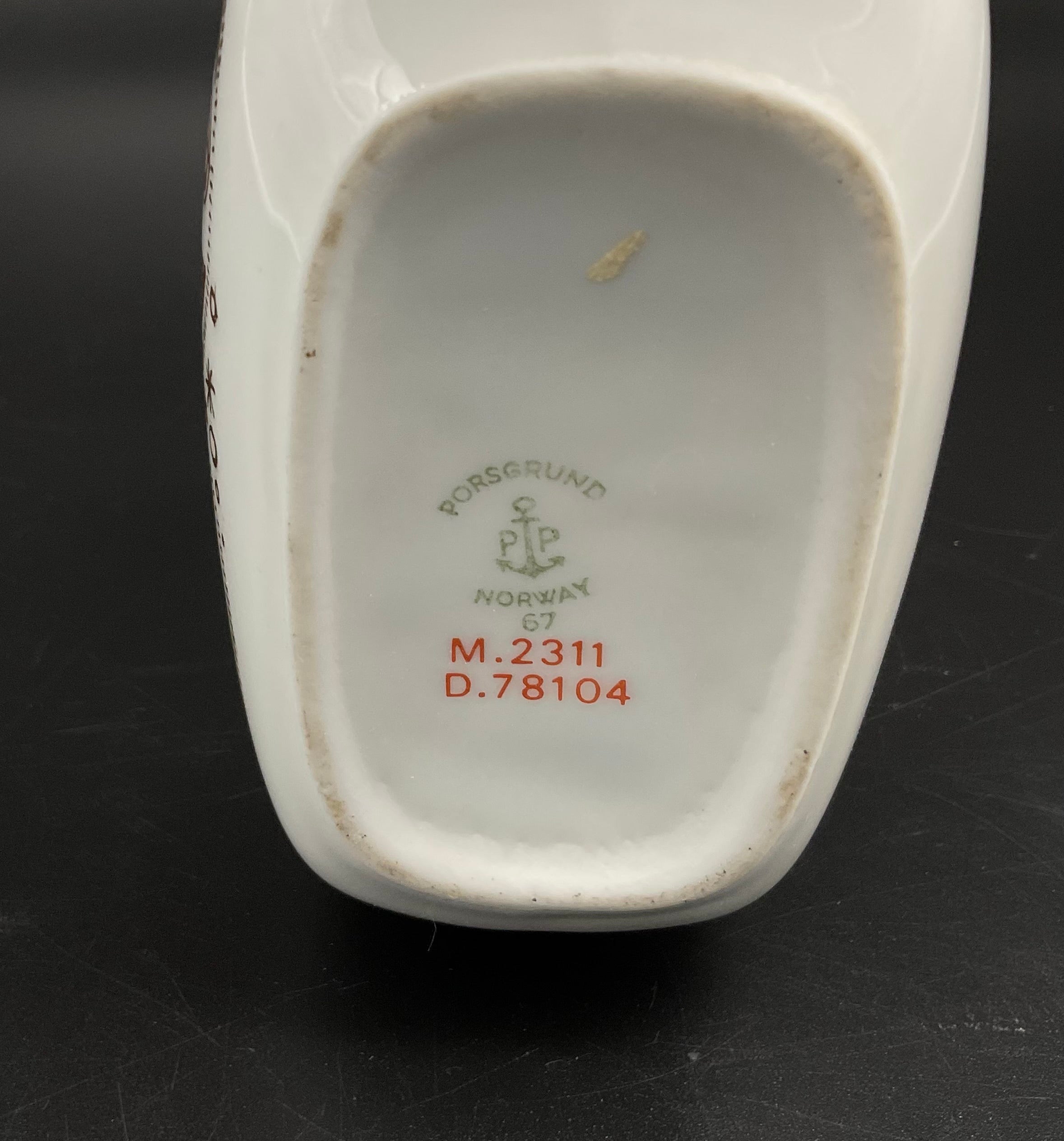 Wunderschöne Goldfarbige-weiße Porzellanvase von Porsgrund Norway