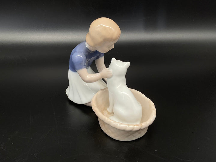 B&G Copenhagen Porzellan Figur