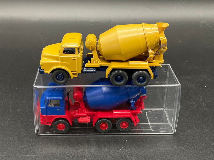 Zwei Betonmischer von Wiking