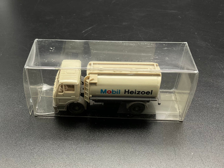 Wiking Mobil Heizöl LKW