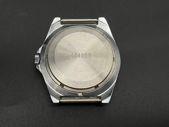 Silberfarbige POWOT Uhr           905