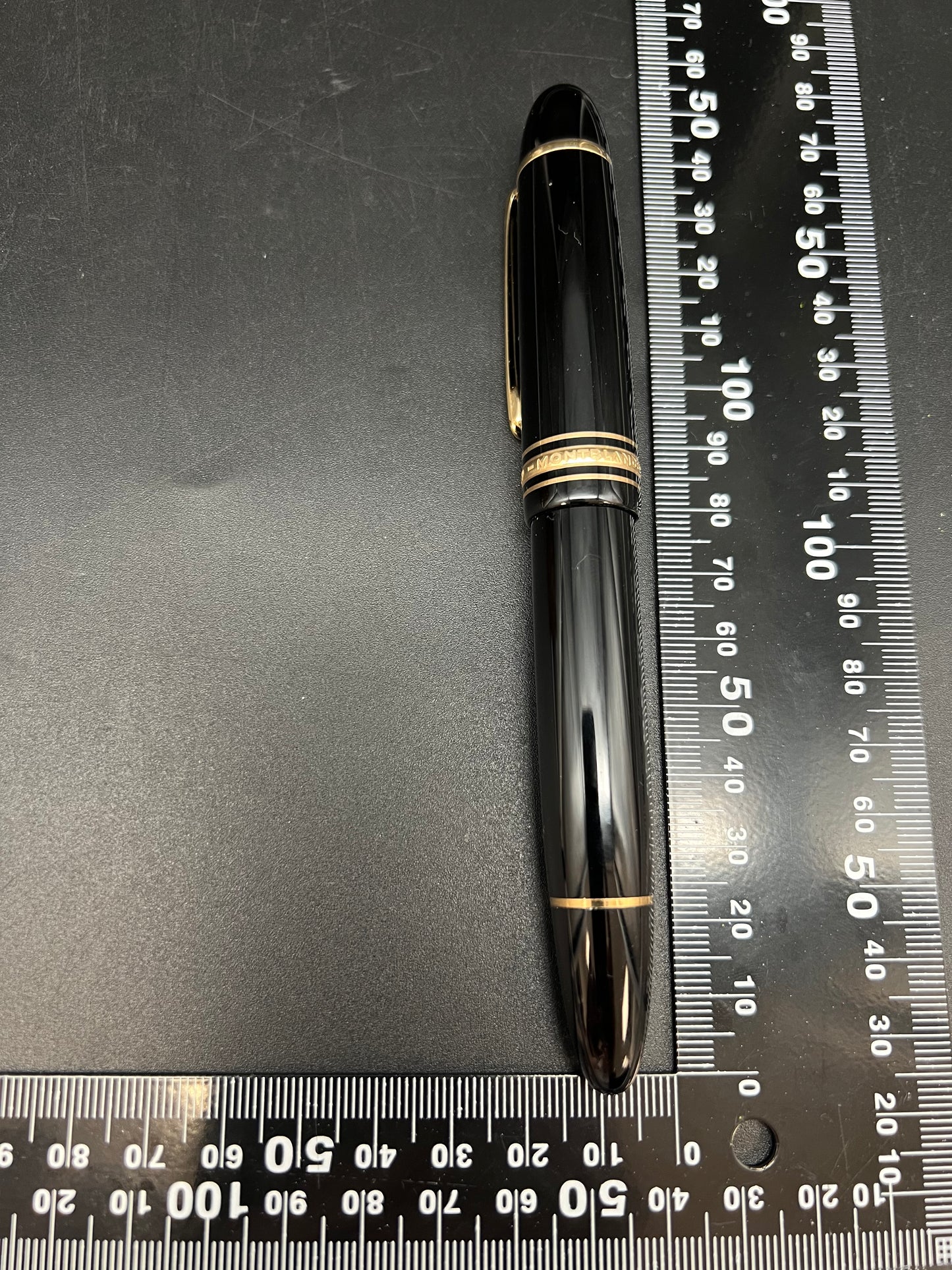 Montblanc Meisterstück 149 mit einstecktbarem Federhalter