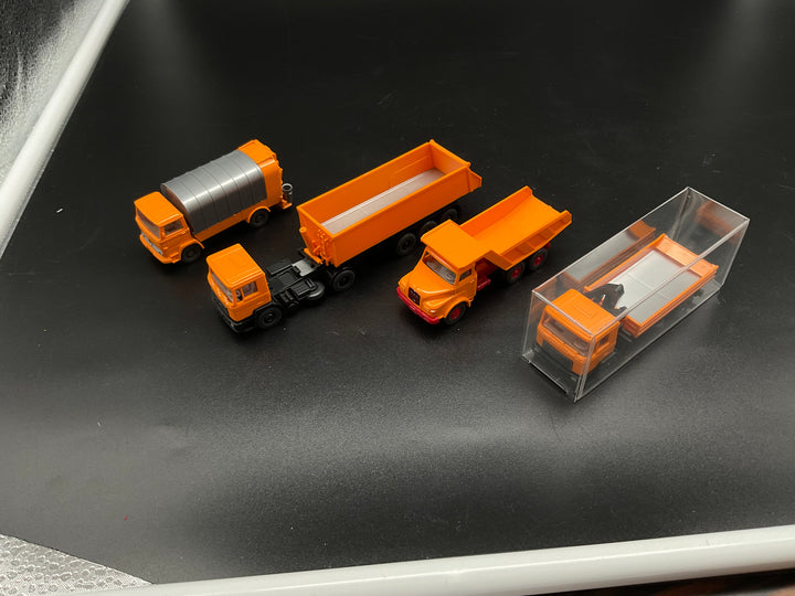 Wiking Vier Fahrzeuge