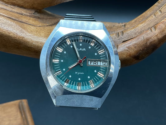 Grüne Slava Uhr