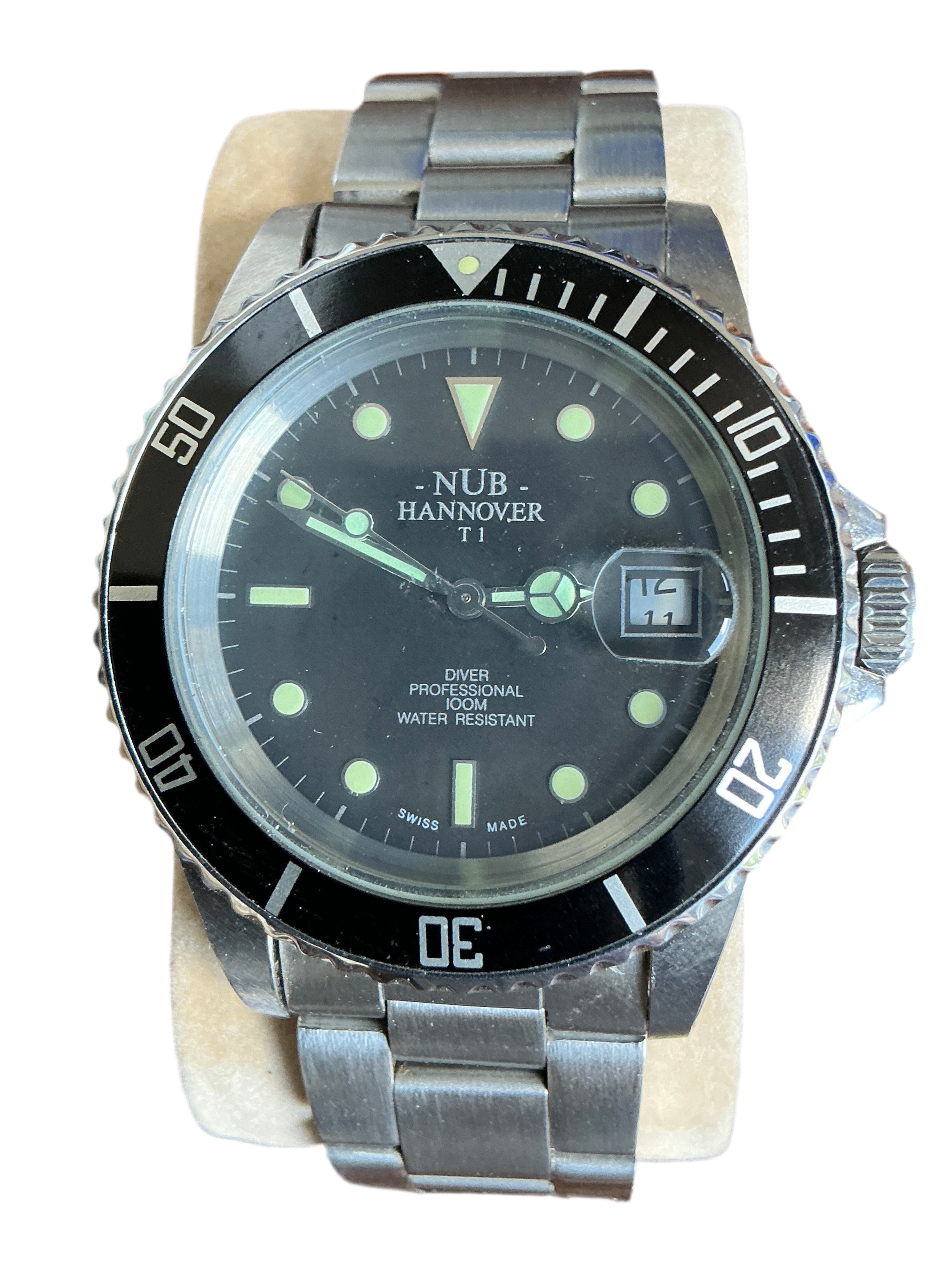 NUB Hannover Armbanduhr 905