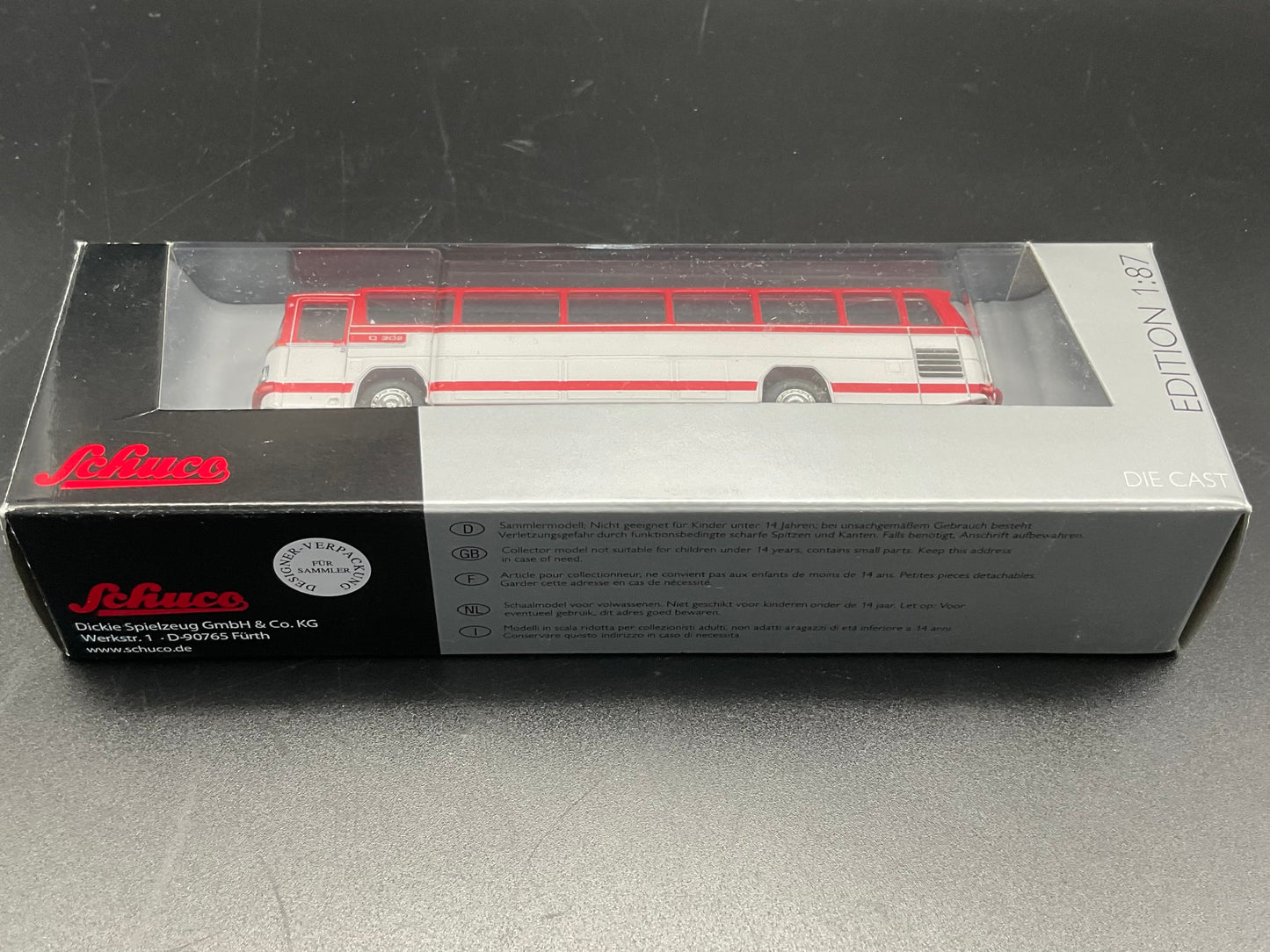 Schuco Reisebus