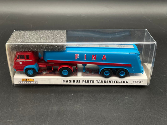 Brekina Magirus Pluto Tanksattelzug „Fina“