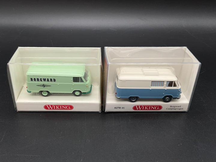 Zwei Borgward Fahrzeuge, Campingwagen und Kastenwagen Wiking
