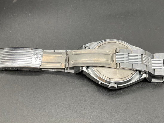 Grün silberfarbige Slava Uhr     905